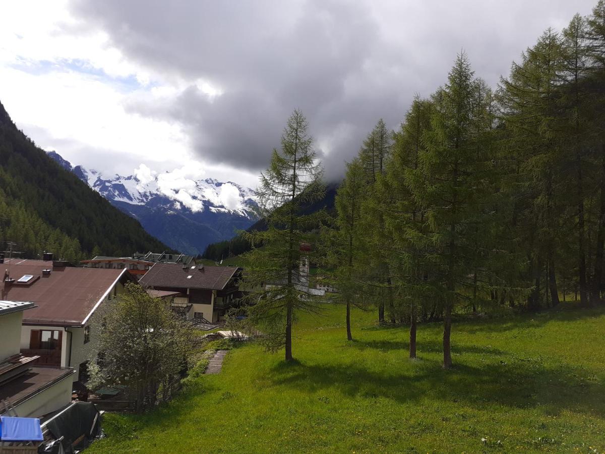 Apart Guetgeanlossn Längenfeld Buitenkant foto
